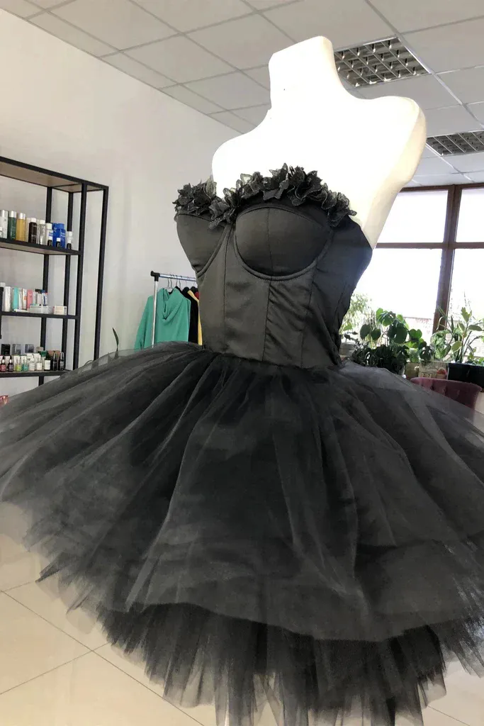 Chic Black Sweetheart Short Prom Dress Tulle Homecoming Dress #TKL2170