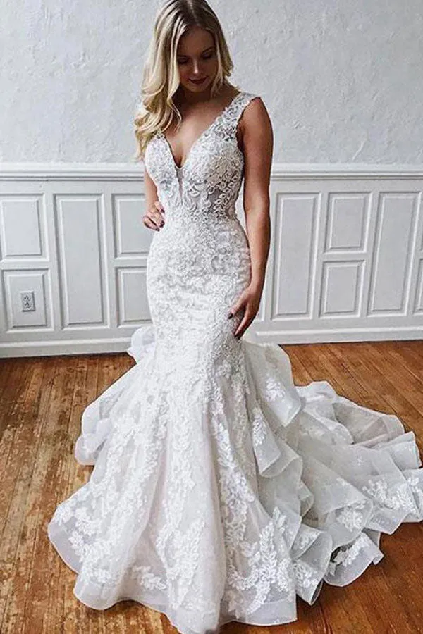 Elegant Mermaid White Tulle Lace Wedding Dress with Ruffles