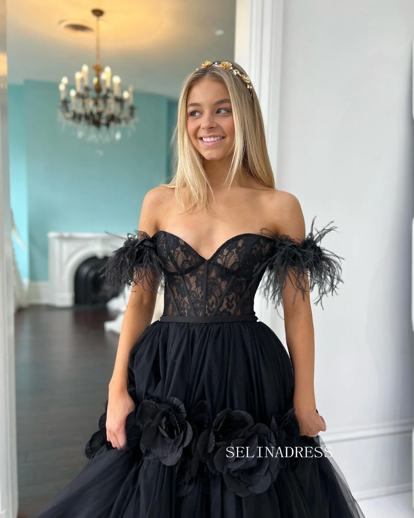 Off-the-shoulder Ball Gown Prom Dress Elegant Black Pagaent Dress Princess Dress #JKP008