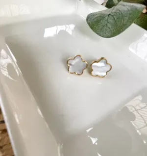 White Flower Stud Earrings